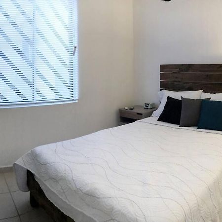 Comfortable And Private House 2 Bedrooms Wifi Parking Free Monterrey Esterno foto