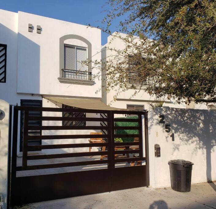 Comfortable And Private House 2 Bedrooms Wifi Parking Free Monterrey Esterno foto