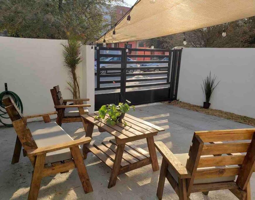 Comfortable And Private House 2 Bedrooms Wifi Parking Free Monterrey Esterno foto
