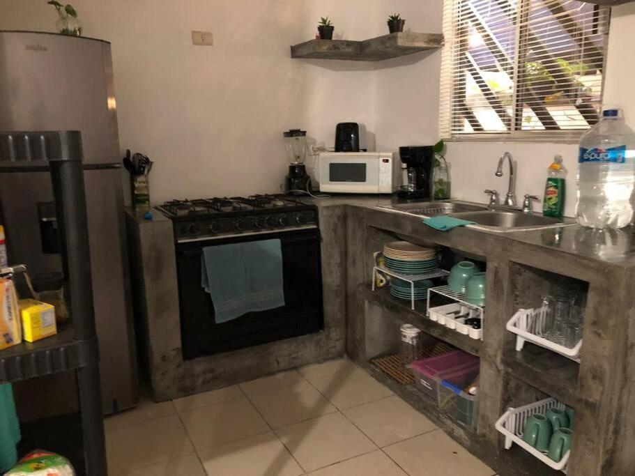 Comfortable And Private House 2 Bedrooms Wifi Parking Free Monterrey Esterno foto