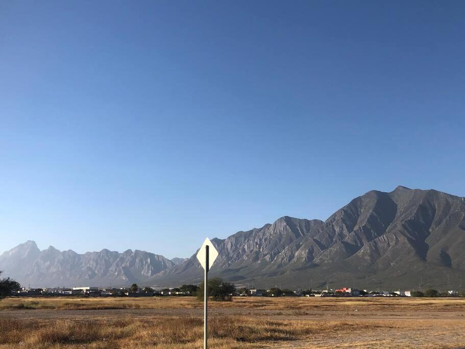 Comfortable And Private House 2 Bedrooms Wifi Parking Free Monterrey Esterno foto