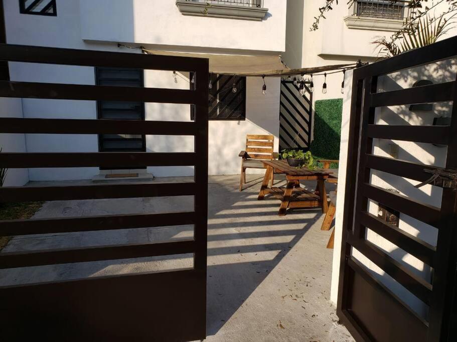 Comfortable And Private House 2 Bedrooms Wifi Parking Free Monterrey Esterno foto