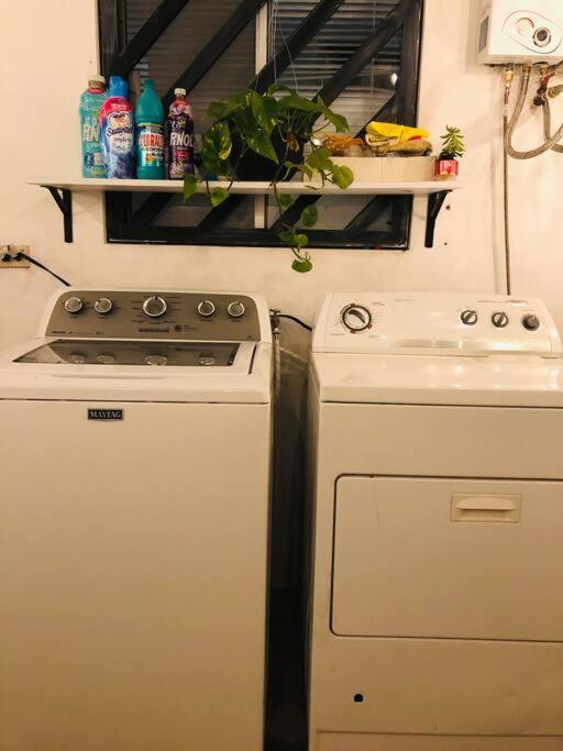 Comfortable And Private House 2 Bedrooms Wifi Parking Free Monterrey Esterno foto