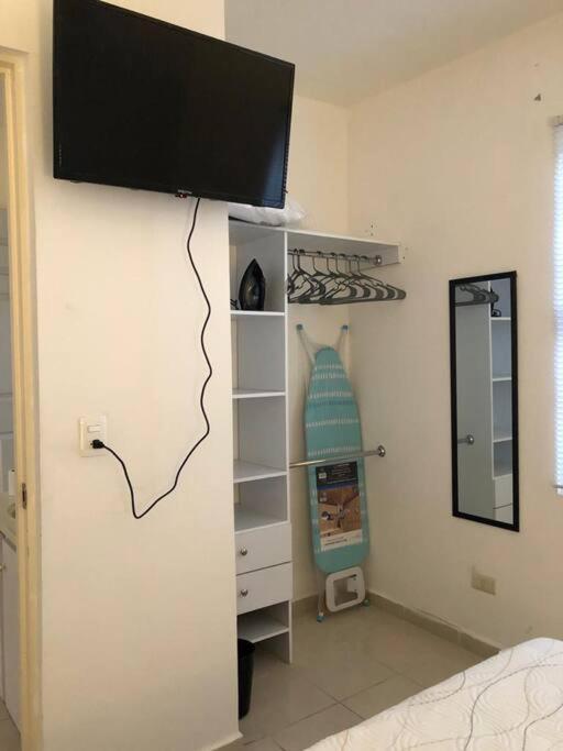Comfortable And Private House 2 Bedrooms Wifi Parking Free Monterrey Esterno foto